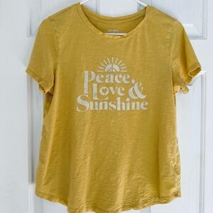 Old Navy Short-Sleeve EveryWear Graphic T-Shirt